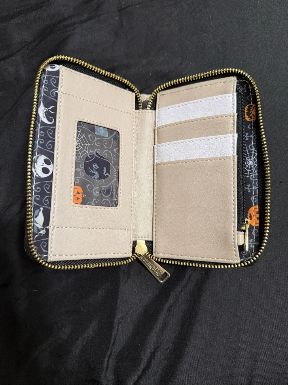 Loungefly Nightmare Before Christmas Zero Zip Wallet